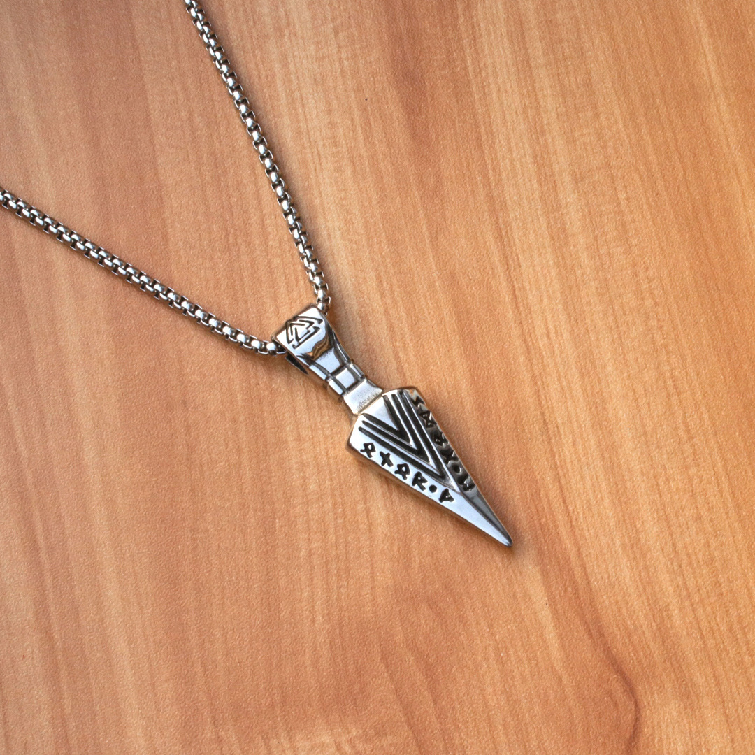 Collier pendentif flèche pour homme style pékin bijoux tendance_voghion.com