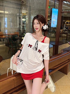 40֧������1*1 б�粨�c�OӋ�ж���T��Ů�ļ���ɫ�L���w����ĥë