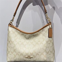 �¿�2025ޢ��Ҹ��Laurela31���˰�������ُ����ٴ����eŮ����