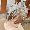 Hair accessory suitable for photo sessions for bride with tassels