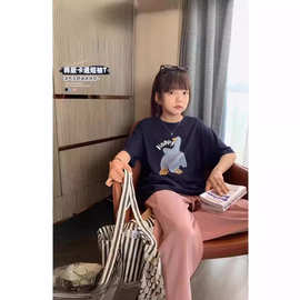女大童藏青色卡通短袖2024夏装新款青少年时尚休闲薄棉T恤潮上衣