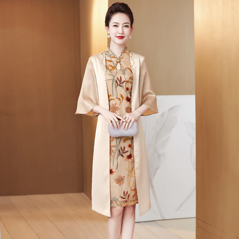 Classic Champagne Gold Embroidered Two-in-One Dress New Spring Summer Mother's Wear Noble Elegant Wedding Reception Dress
