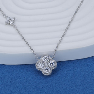 925 Sterling Silver Moissanite Exquisite Full Diamond Niche Four-Leaf Clover Necklace for Female Friends, Light Luxury Versatile Temperament Cross-Border Jewelry