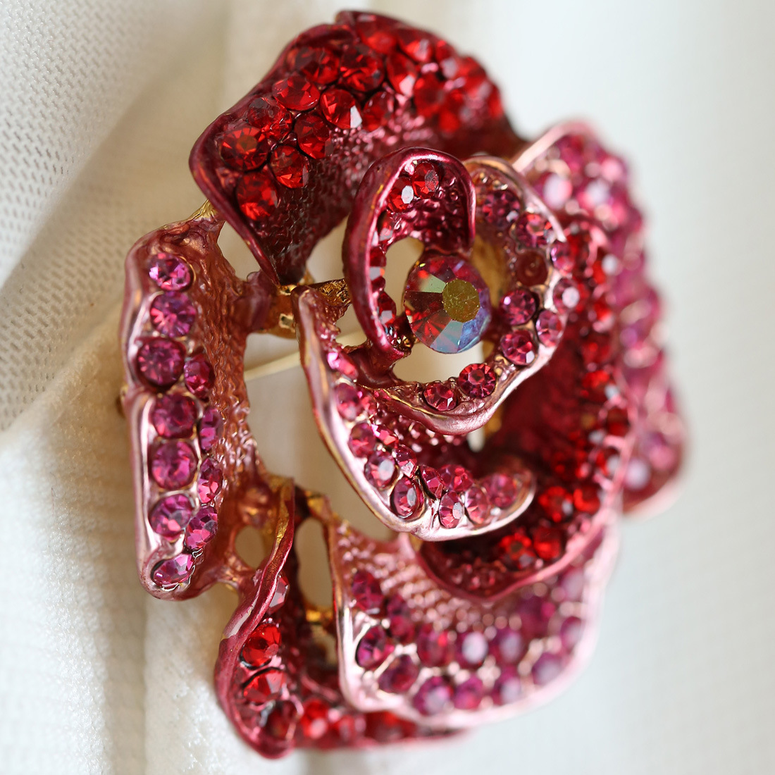 45g Weight Rhinestones Inlay Material Brooches Classification Banquet Occasion Alloy Material Flower Pattern Unisex Gender Inlay Design Pin Flower Alloy Inlay Rhinestones Unisex Brooches 9