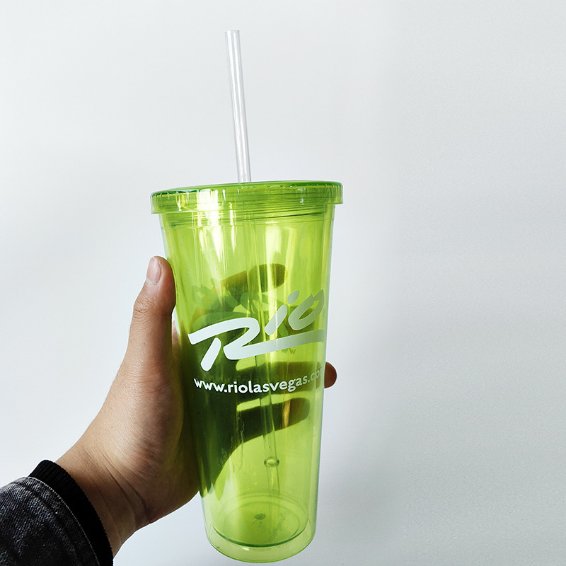 Venta directa de fábrica 24oz 32oz doble capa taza de plástico publicidad creativa taza de agua regalo promocional bebida taza de paja taza