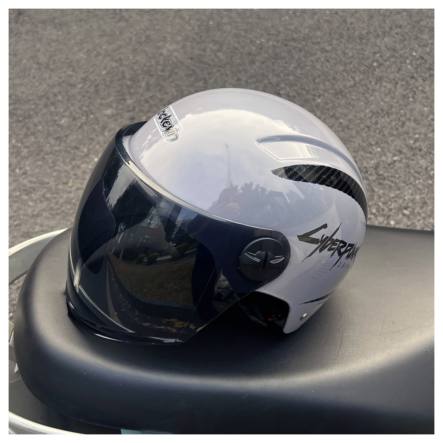 National Standard 3C Certified Electric Vehicle Safety Helmet Cyberpunk Electric Motorcycle Summer Sun Protection Helmet for Men and Women Couples