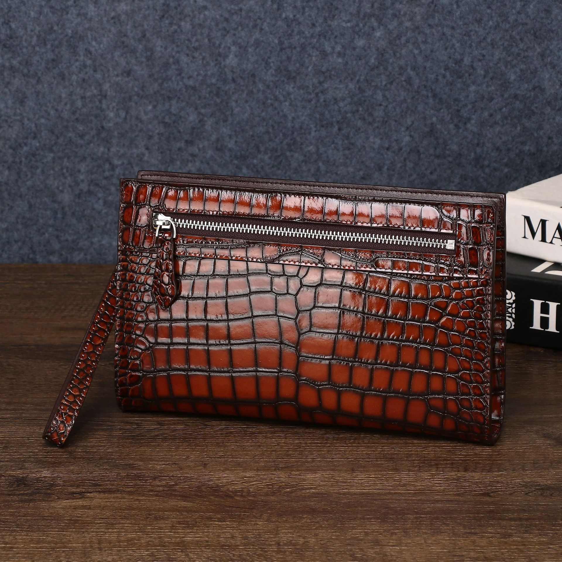 Túi clutch nam da vân cá sấu cầm tay tài liệu dung tích lớn đa năng chi tiết 2