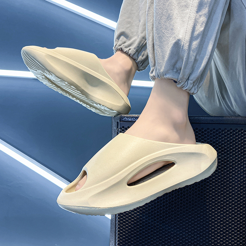 Feeling like stepping on poop, summer trend, live streaming, casual couple, soft sole, integrated sports men's wholesale_voghion.com