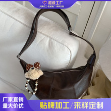 跨境复古包包女2026春季新款休闲新品单肩斜挎包大容量通勤饺子包