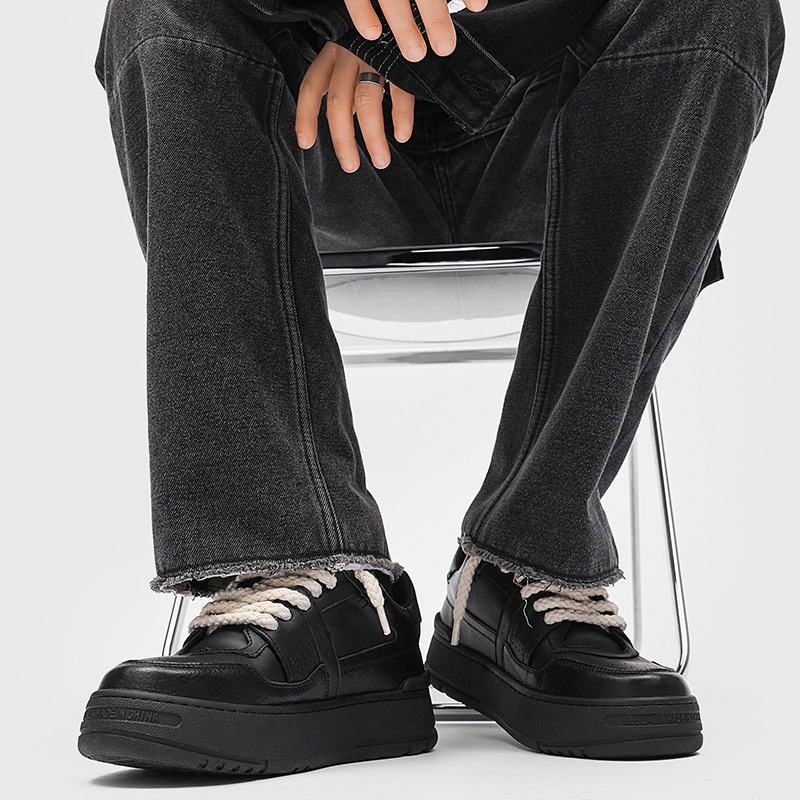 3177 petites chaussures noires à semelles épaisses, nouveau design pour amoureux, skateboard chic chinois, chaussures à pain décontractées, 2024_voghion.com