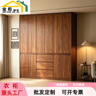 �F�����s�ں���ɫ��ľ���������T��С���͎����г��������