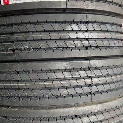 Yük maşını şinləri 9.5R17.5 CR950 wear-resistant all-steel