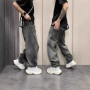 美式直筒男士宽松牛仔裤