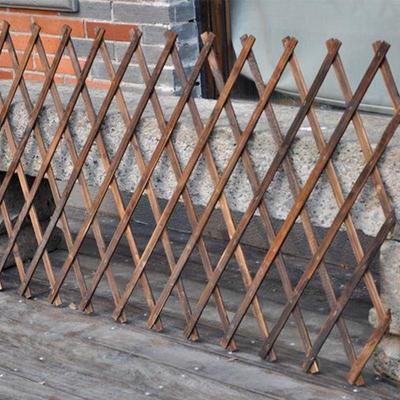 Carbonize Anticorrosive Telescoping Seine fence Wooden fence enclosure Botany Climbing frame Climbing grid Flower trellis