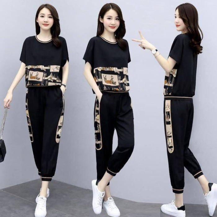 검은색