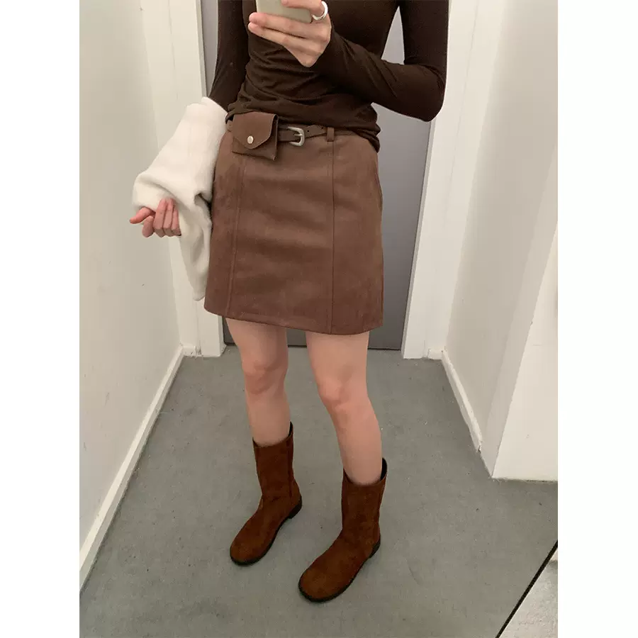 黄峥 辣妹高腰麂皮绒半身裙女秋冬修身显瘦a字休闲包臀短裙541011