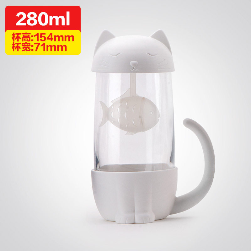 D826-White kitten