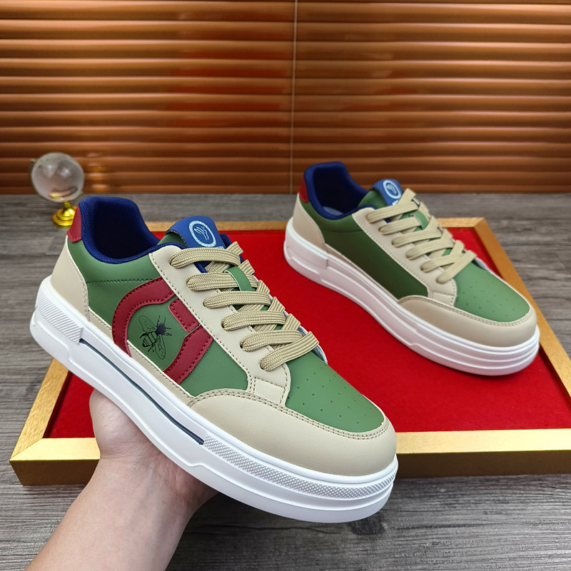Summer breathable ultra light fashionable universal sports sneakers…