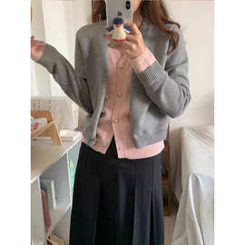 假两件针织开衫外套女早春韩系领毛衣金属扣设计感软糯拼色上衣