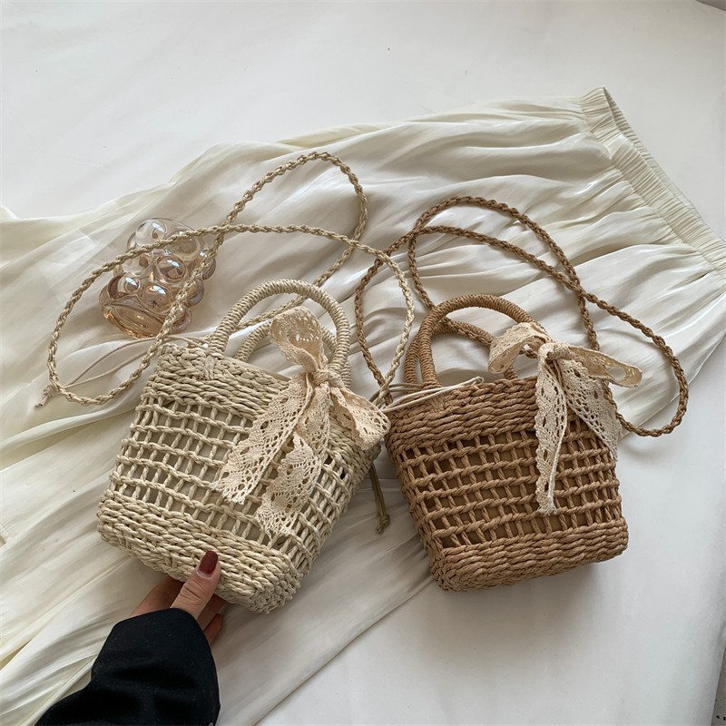 Neue, strapazierfähige Strohtasche von Nische – ideal für Sommer, Reisen und Strand. Modische und vielseitige Trendhandtasche für Damen._voghion.com