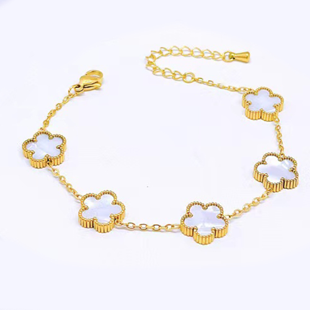 Stainless steel double-sided 13MM medium five-leaf flower non-fading fashion five-leaf clover bracelet plum bracelet