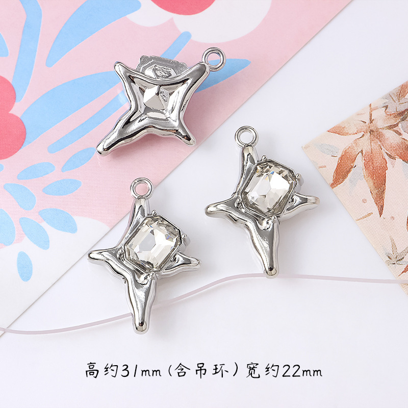 甘いクールなギャルの十字の星の双穴の合金のペンダントdiyの手作りのアクセサリのブレスレットのネックレスの部品の材料のペンダント|undefined
