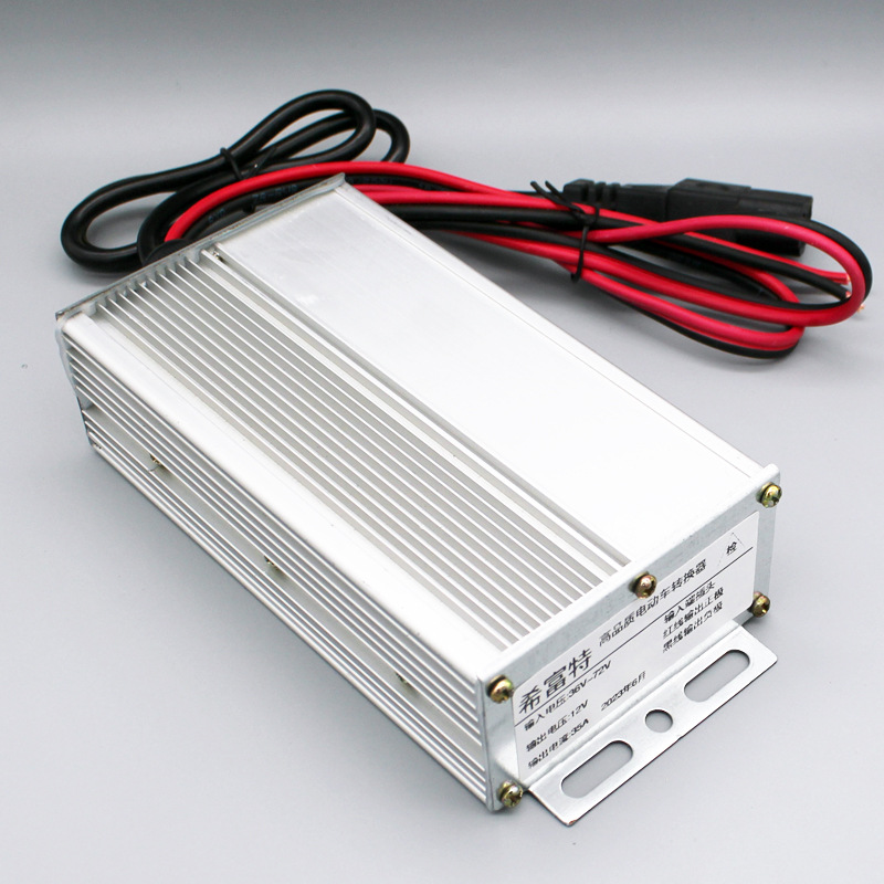 Convertidor de coche eléctrico 48V 72v96V120V60V a 12V10a20 DC voltaje batería Universal