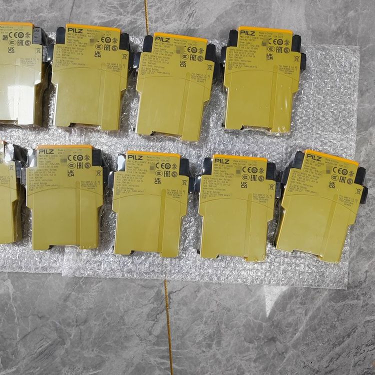 PNOZ X1P 24VDC 3n/o 1n/c皮尔兹Pilz 777100安全继电器