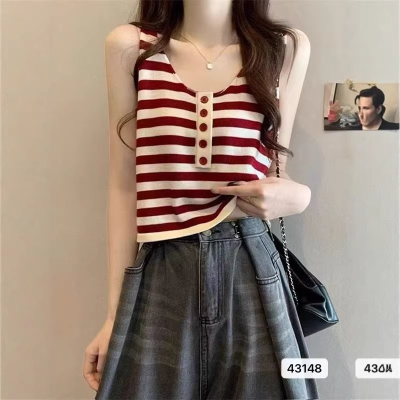 Unique Camisole Tank Top 2026 Summer New V-Neck Casual Short Sleeveless Striped Top for Women Trendy Ins Style