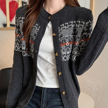 复古费尔岛毛衫针织开衫女秋季打底衫提花上衣灰色圆领