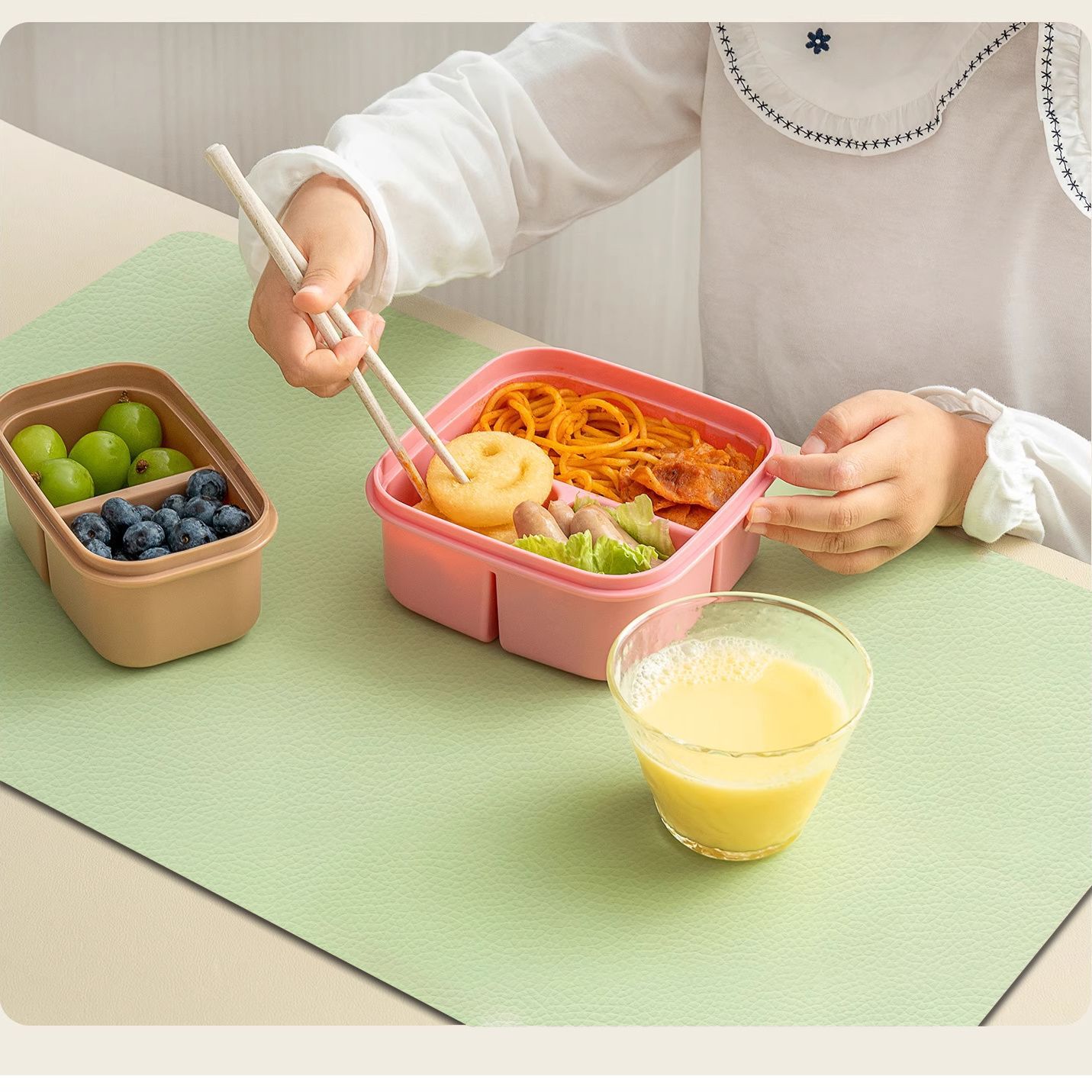 Dropshipping 어린이 플레이스 매트 초등학생 점심 단색 아기 테이블 매트 단열 매트 방수 및 내유성 플레이스 매트