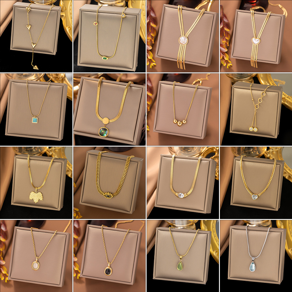 25g Weight 0.03µm-0.05µm Gold Plating Thickness PVD Coated Gold Plating Process 18K Real Gold Plated, Real Gold Plated Plating Material 304 Stainless Steel Pendant Material December Birthstone Turquoise, Rhinestones Inlay Material Layered Necklaces, Pendant Necklace, Necklace Classification 304 Stainless Steel Chain Material PVD Coated Real Gold Plated Round Water Droplets Butterfly Titanium Steel Sweet Classic Style Waterproof Non Tarnish Layered Necklaces Pendant Necklace