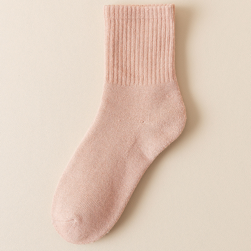 Calcetines de mujer de invierno forrado de lana gruesa caliente Terry Calcetines de piso de otoño e invierno de color sólido a media pantorrilla Zhuji calcetines al por mayor