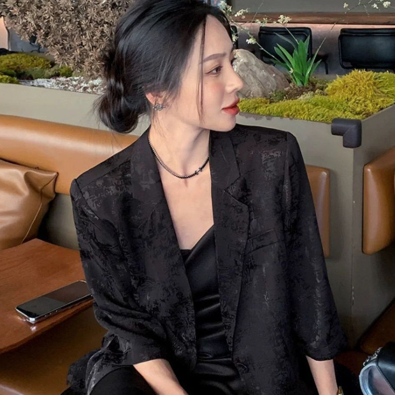 Black New Chinese-Style Five-Quarter Sleeve Blazer for Women, Summer 2026, National Style, Elegant and High-End Feel, Thin Jacquard Suit