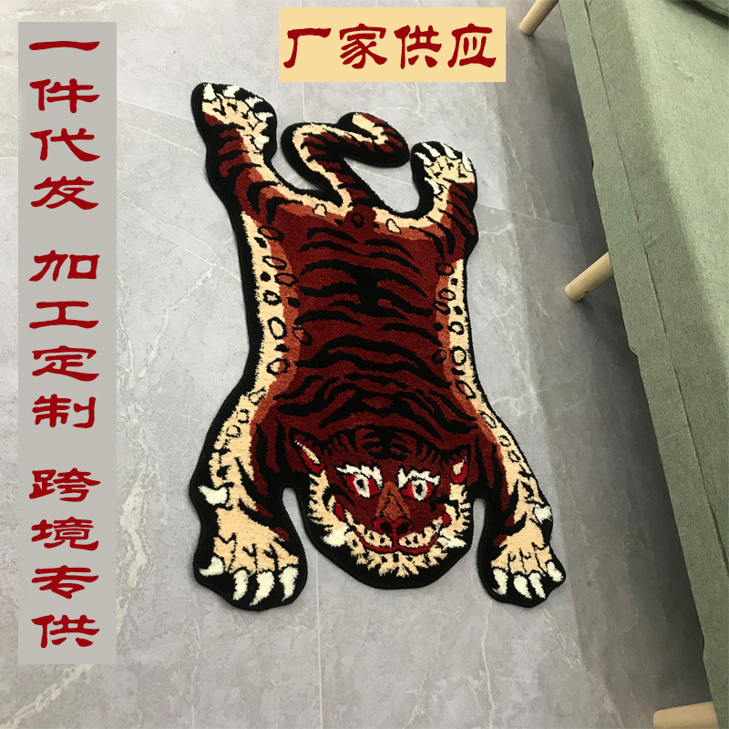 Transfronterizo al por mayor de color marrón rojizo Tiger100 * 60cm Casa de la ciudad Tigre alfombra de peluche adornos de animales creativos
