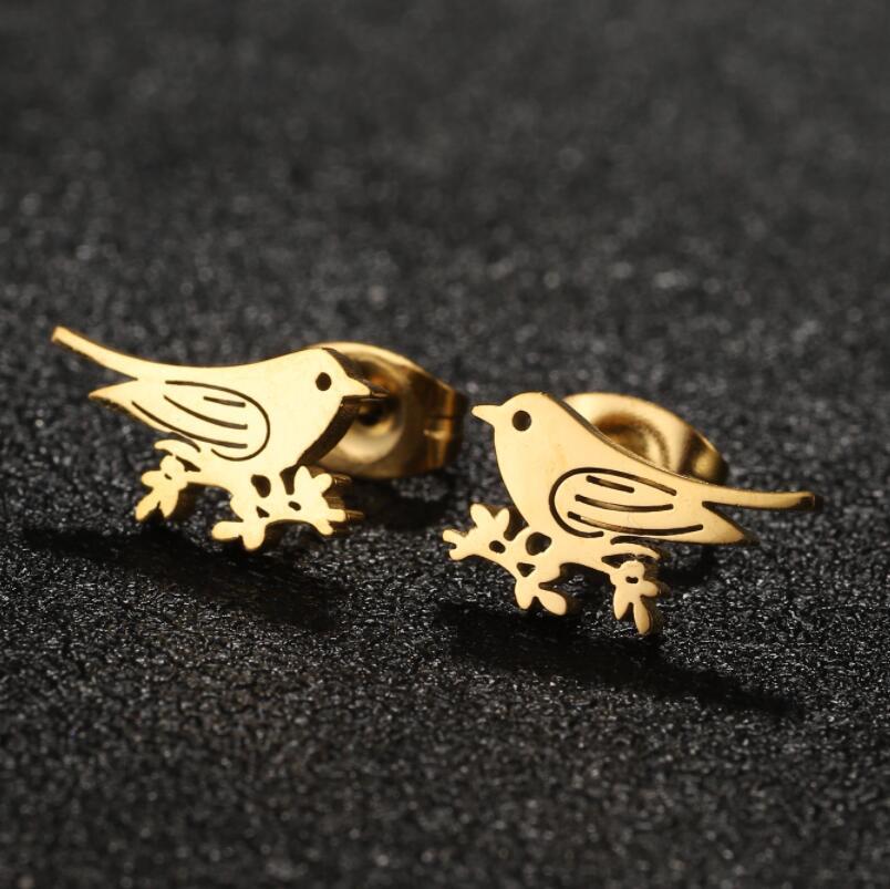 1 Pair Simple Style Bird Plating Stainless Steel 18k Gold Plated Ear Studs display picture 1