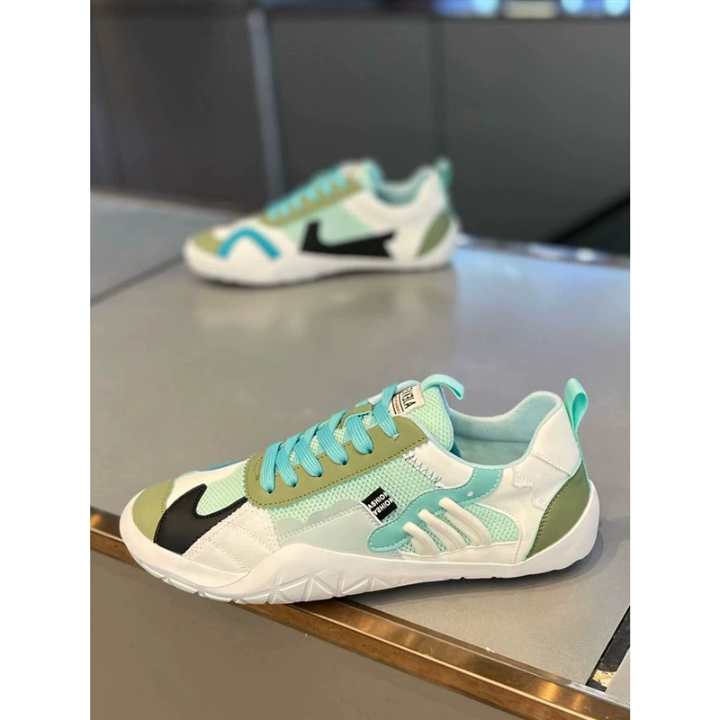 Мужские слипоны, новая летняя модель, дышащая сетка, повседневные и удобные слипоны, универсальный модный бренд, в том же стиле, что и у интернет-знаменитостей xlz