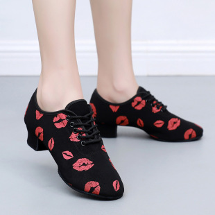 �¿�̎�Ь��ɫ�t���҃�5���׸�������Ůʿ�V����͸������ˮ����