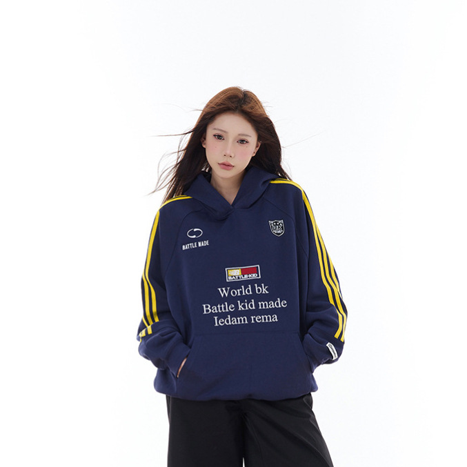 (2개) 미국 레트로 배지 대조 컬러 리본 디자인 후드 스웨트셔츠 남성 및 여성 캐주얼 올매치 후드 탑 인