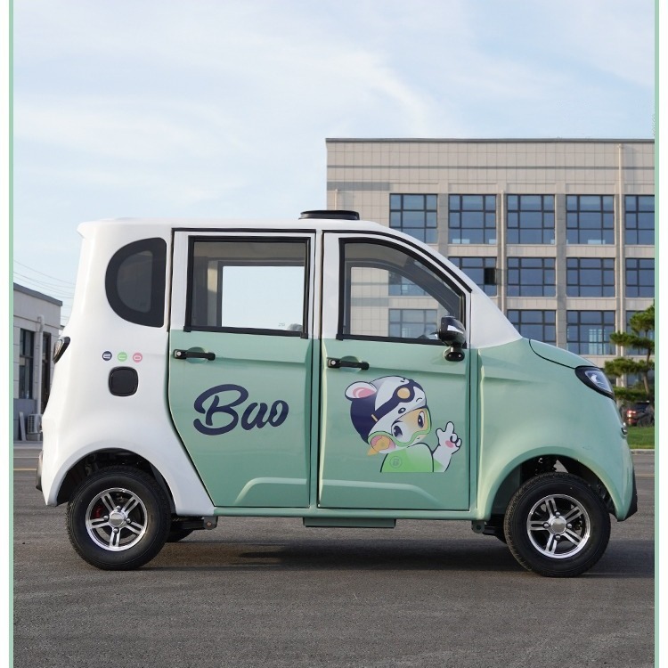 Nueva energía sedán eléctrico de menos de 10,000 nuevas scooter eléctricas de cuatro ruedas para mujeres pequeños scooter domésticos para adultos