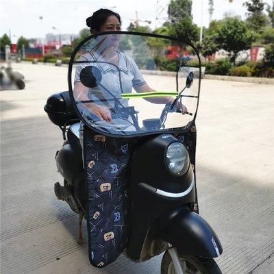 Electric motorcycle front windshield Motorcycle front windshield - detachable-model-black-windshield-and-rainproof-board