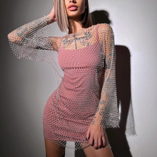 ���R�d�W���r��Ů�bˮ荝O�W�A�I�L���B��ȹ�Ȼ�������Ů�W���L