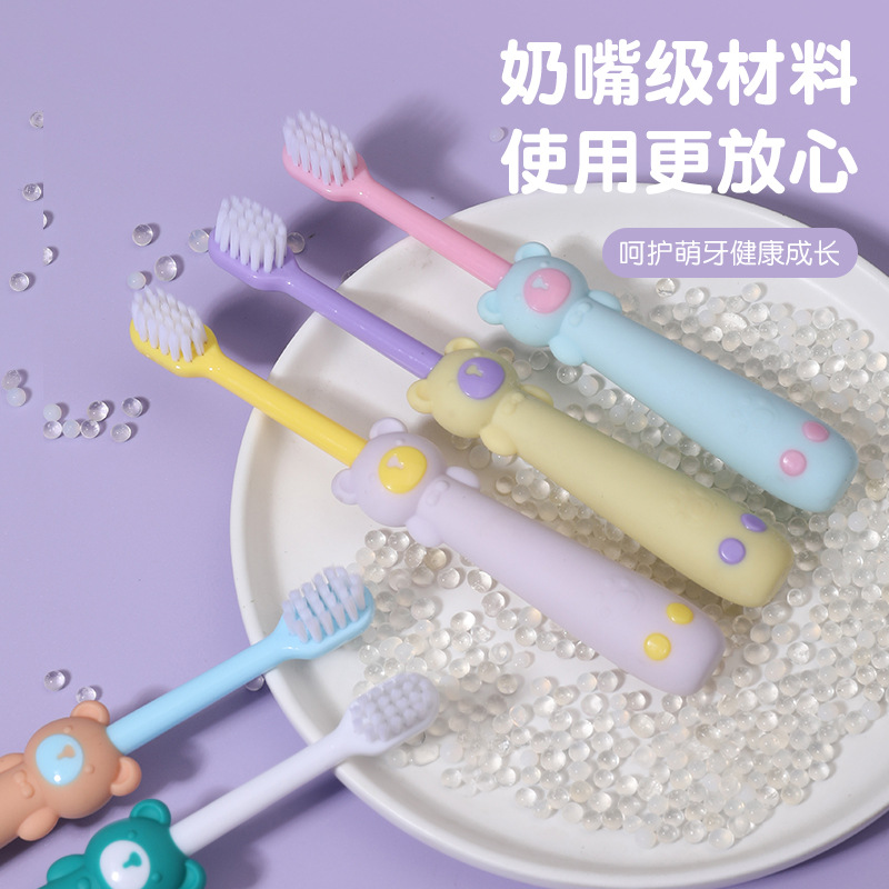 Inglés tarjeta de dibujos animados para bebés mango de injerto de cabello cepillo de dientes de cabello suave para niños cepillo de dientes de cabello suave para bebés de 1 - 6 años de edad oral