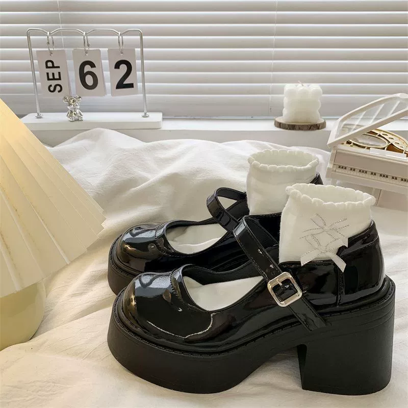 Японские jk туфли на высоком каблуке женские толстые каблуки 2025 новая весна толстая подошва увеличена ретро французская обувь Мэри Джейн