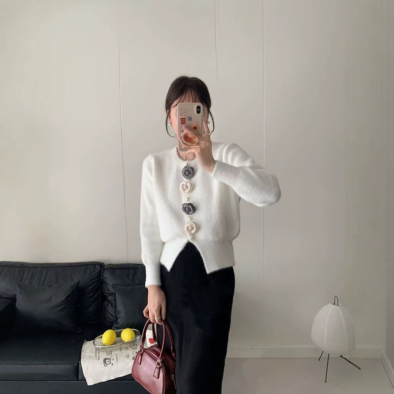 Cross-border 3D floral short sweater coat for women, autumn and winter sweet faux mink knit cardigan top