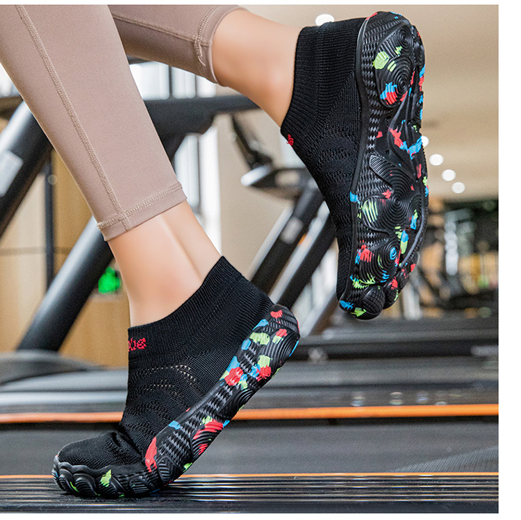 Cross-border Plus-size Couple's Yoga Indoor Fitness Foreign Trade Beach Wading Fishing Casual Shoes, Sock Shoes_vogvips.com