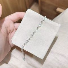 新款小桃灼灼手链女新中式小众设计高级感精致气质百搭简约手饰