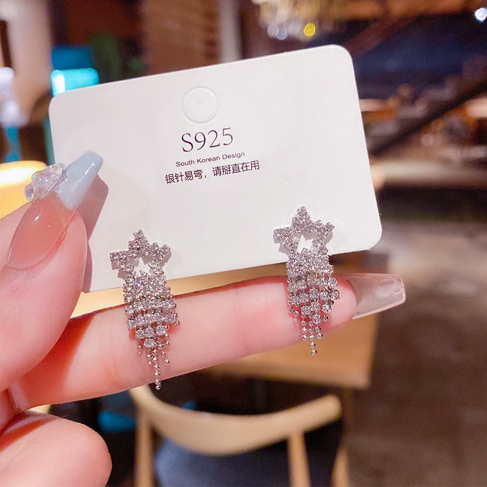 Серебряные серьги 925 пробы, жемчужные вставки, легкая роскошь европейский стиль, легкие