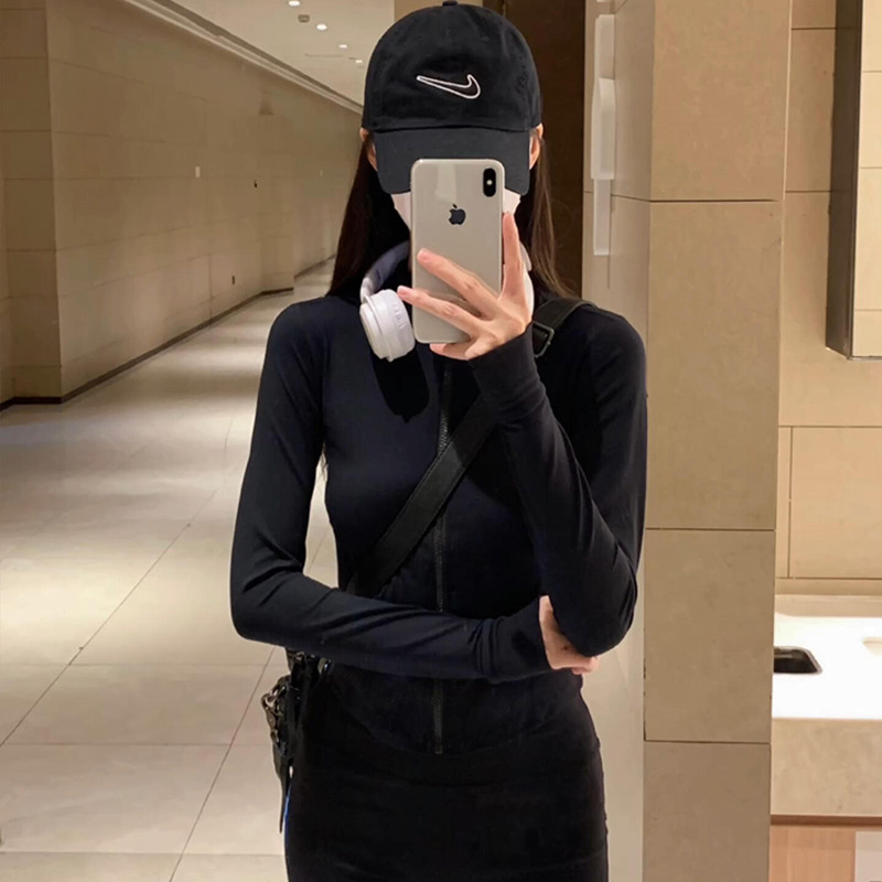 2026 New White Slim Fit Cardigan Jacket Yoga Fitness Top Short Style UV Protection Slim Fit Waist