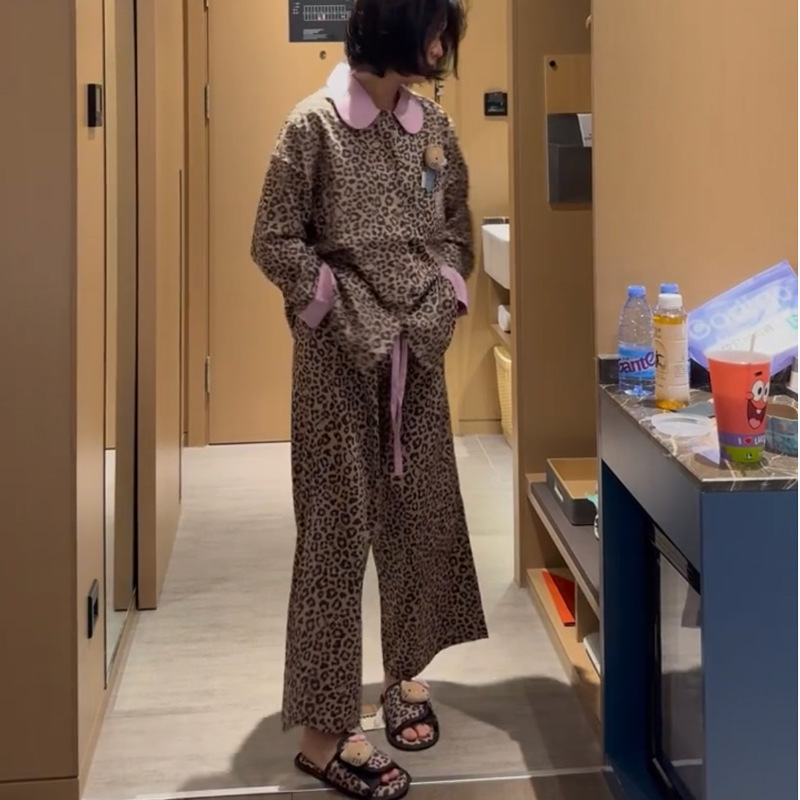 Brown Leopard Print Kitty Loose Summer Pajamas for Women, Long-Sleeved Pants Set, Tencel Cotton, Can Be Worn Outside, Home Wear, Blue Brown Leopard Print Kitty Loose Summer Pajamas for Women, Long-Sleeved Pants Set, Tencel Cotton, Can Be Worn Outside, Home Wear, Blue